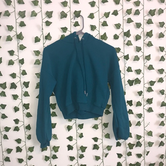 teal cropped hoodie